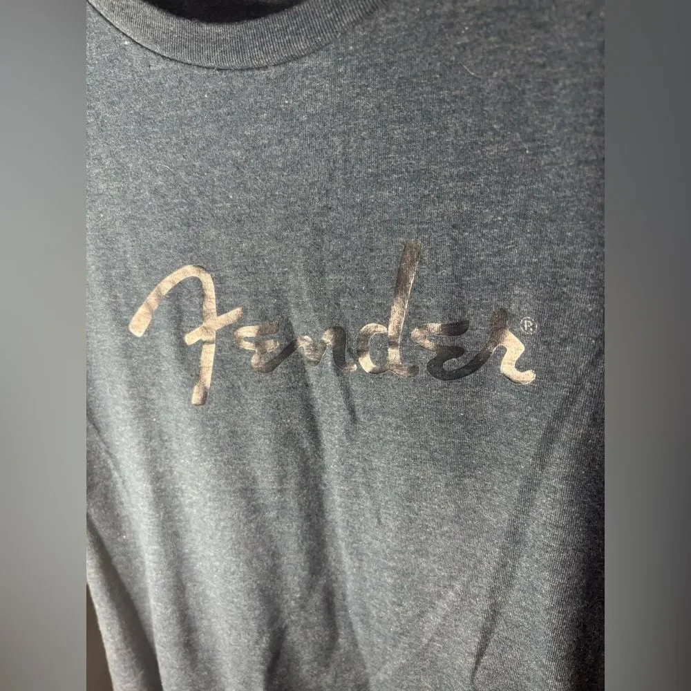 Fender Men's Slate Gray Metallic Logo Short-Sleeve Tee Size Large EPC